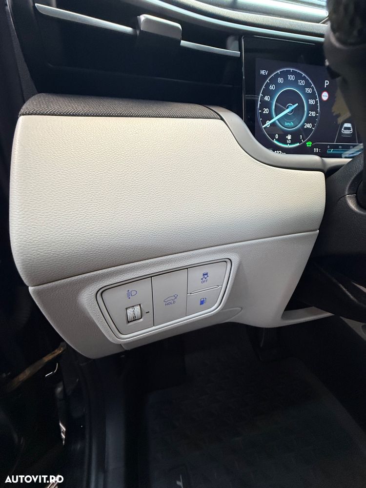 Hyundai Tucson PHEV 1.6 l 265 CP 4WD 6AT Luxury - 17