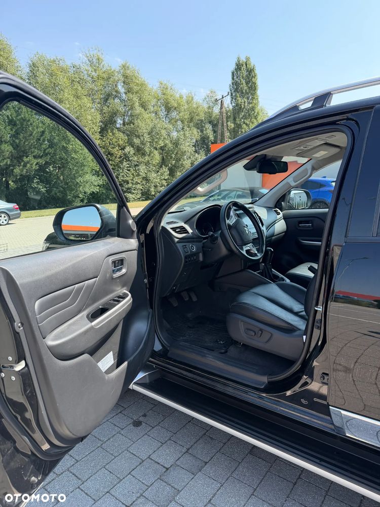 Mitsubishi L200 - 6