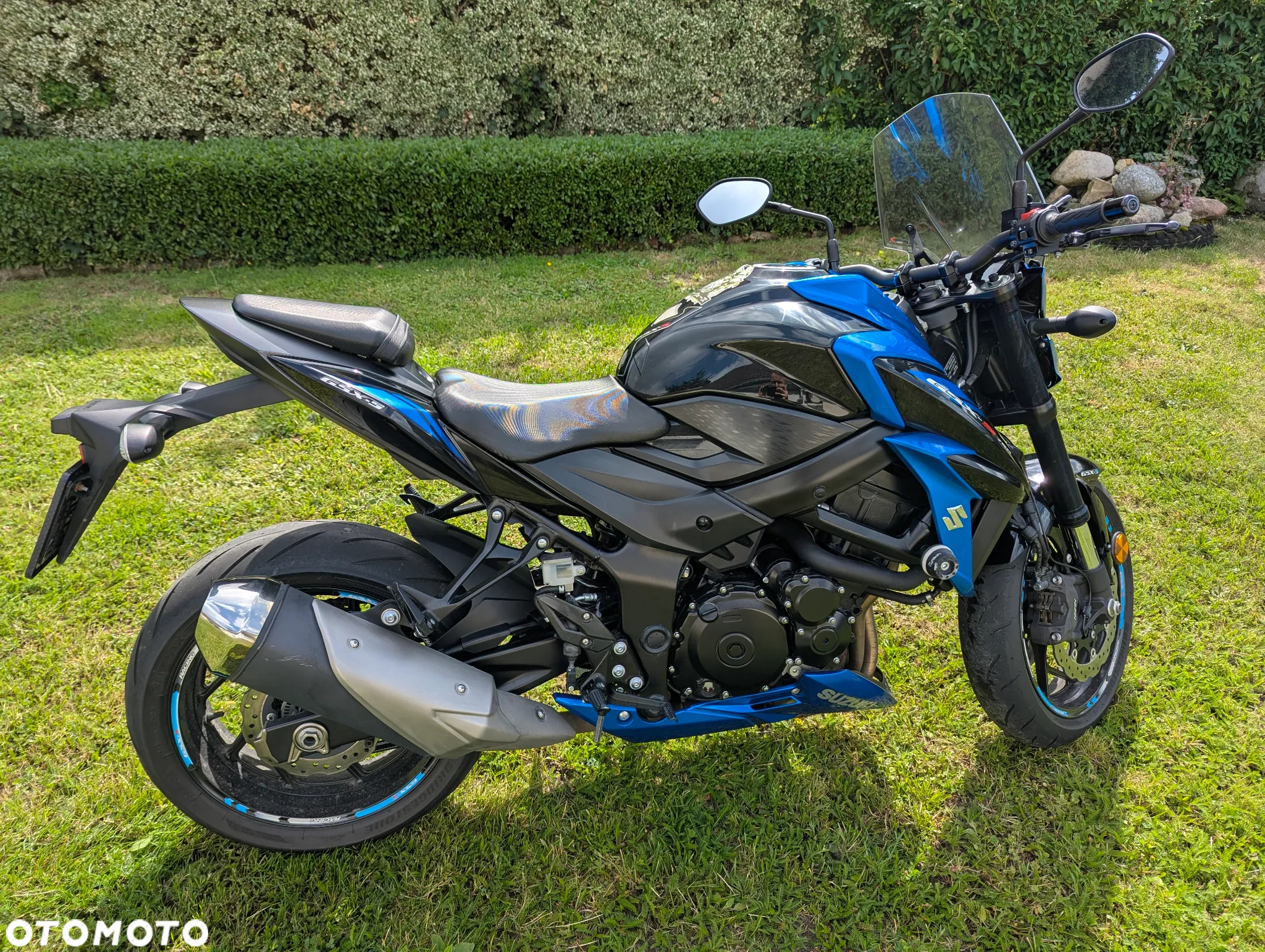 Suzuki GSX - 3