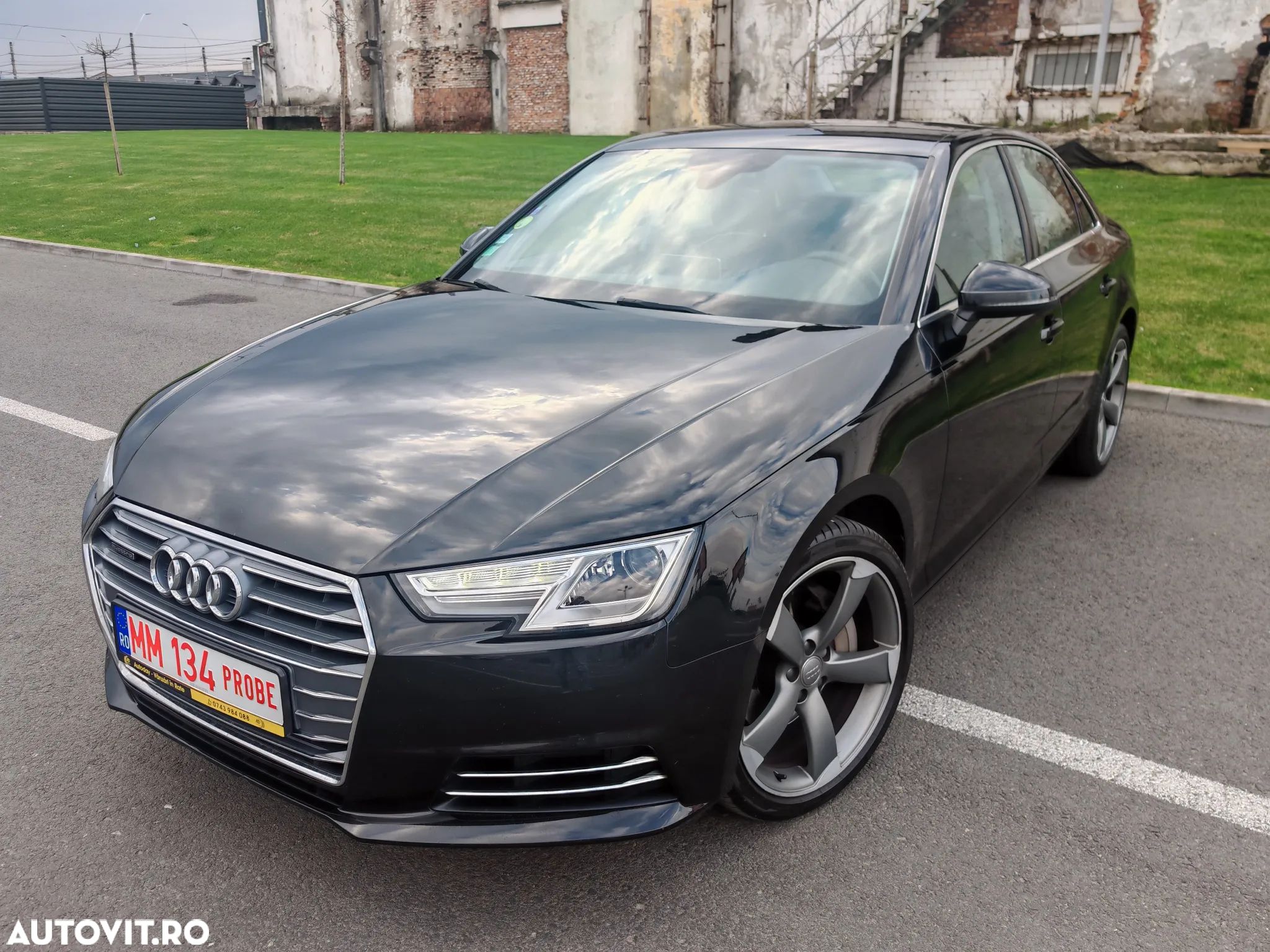 Audi A4 Avant 2.0 40 TDI quattro S tronic Advanced - 1