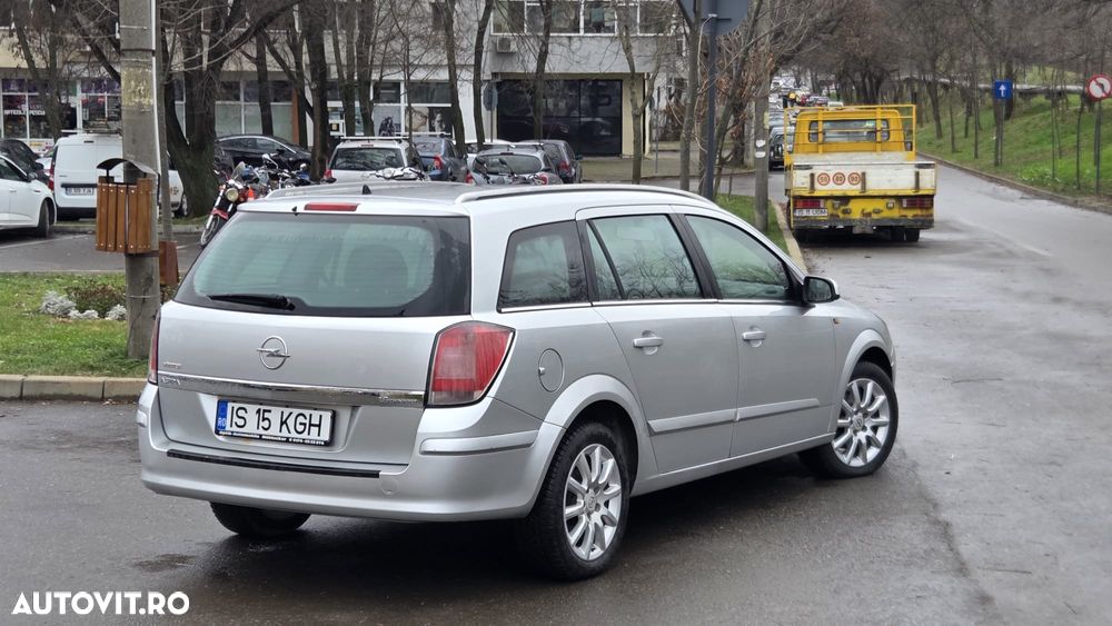 Opel Astra Caravan 1.6 16V Comfort - 3