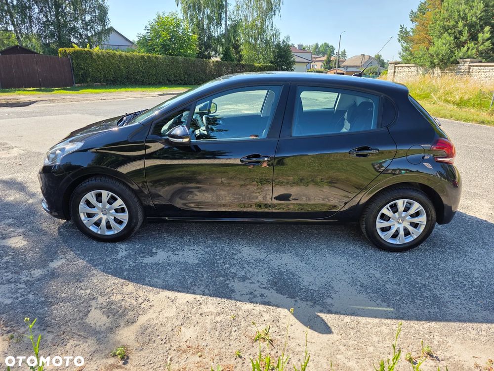 Peugeot 208 68 VTI Active - 22