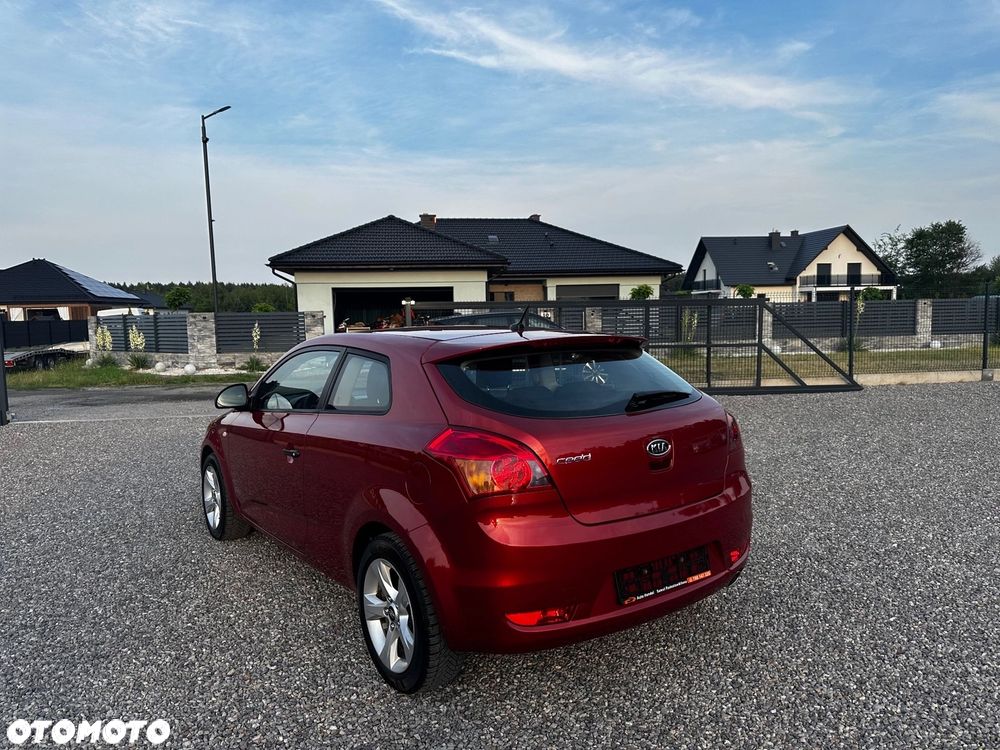 Kia ProCeed 1.4 Comfort + - 21