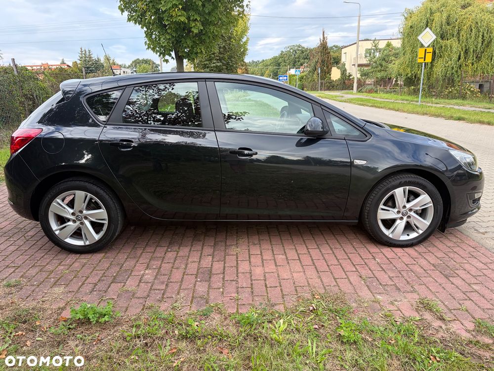Opel Astra - 17