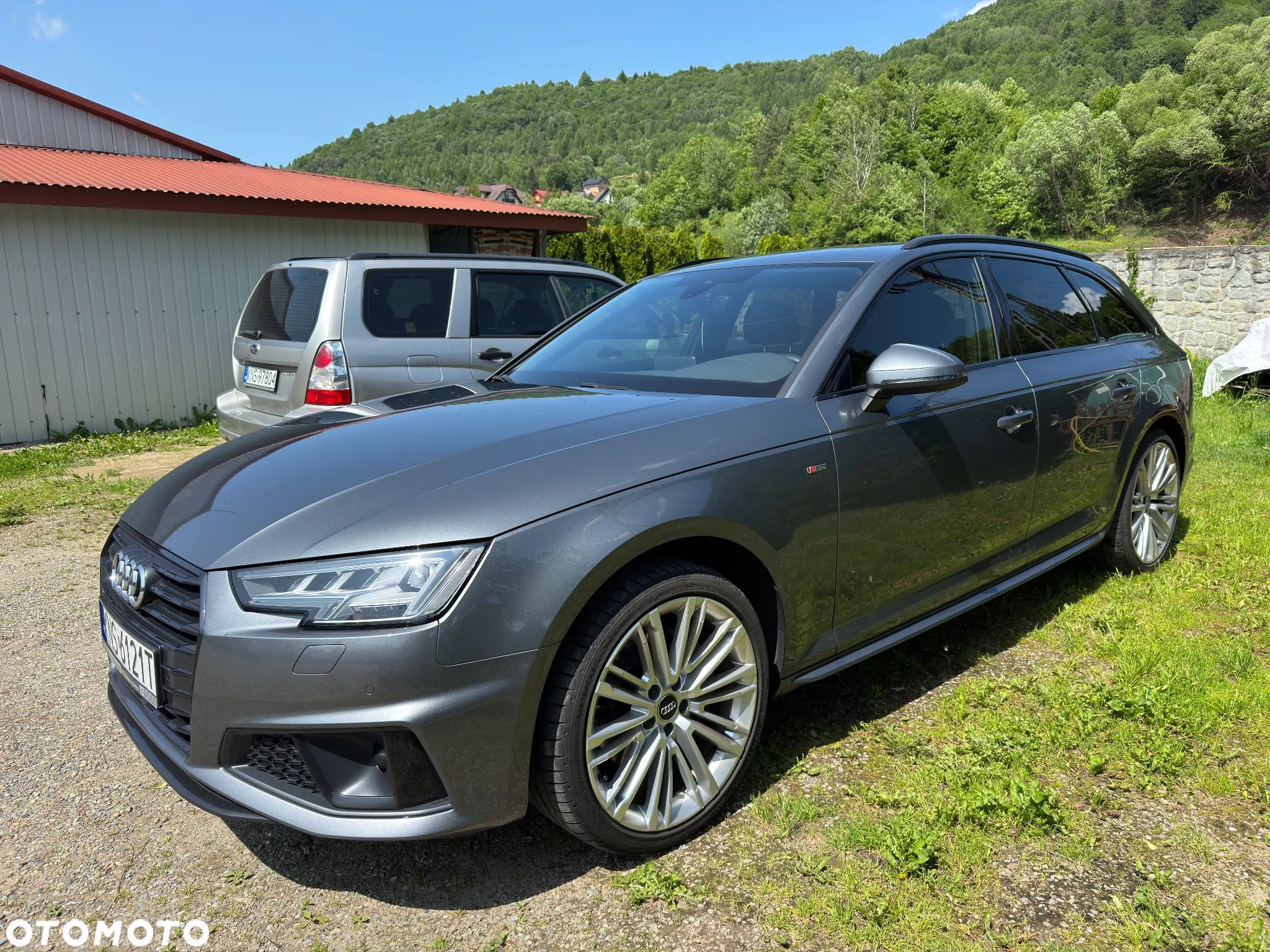 Audi A4 Avant 40 TDI quattro S tronic S line - 1