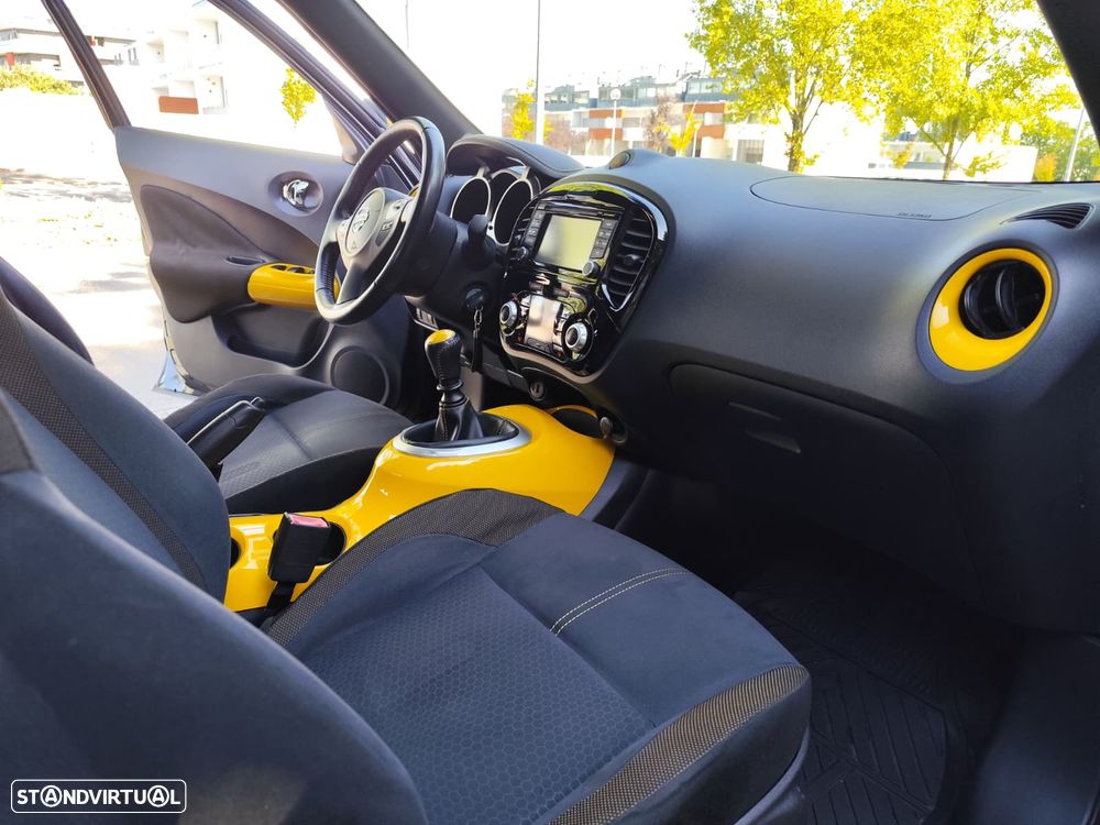 Nissan Juke 1.5 dCi N-Connecta P.Ext.1 San Diego Yellow - 15