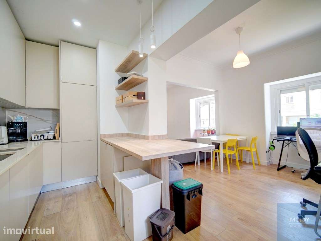 Apartamento T3 em São Pedro do Estoril - Grande imagem: 5/24