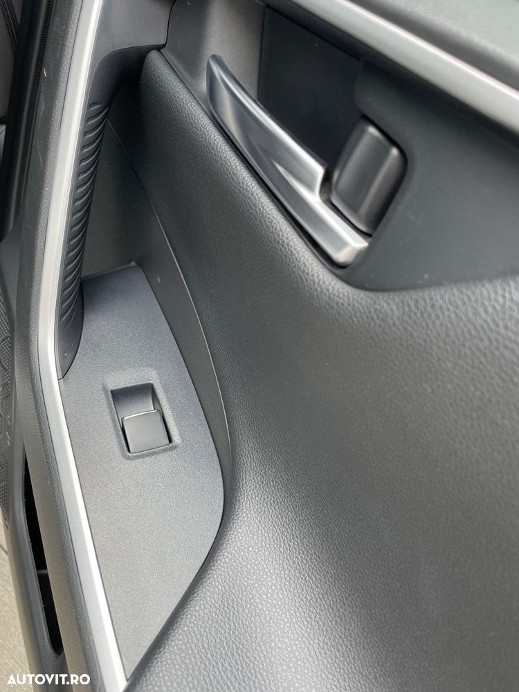 Toyota RAV4 2.5 VVT-iE 4x2 Dynamic - 23