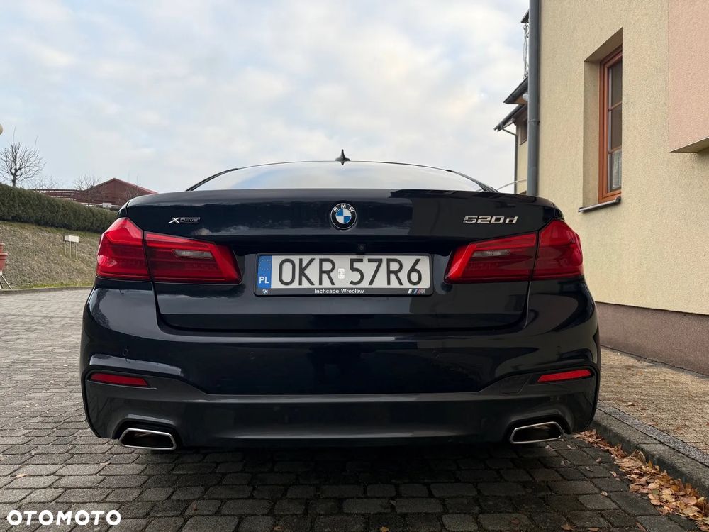 BMW Seria 5 520d xDrive - 2