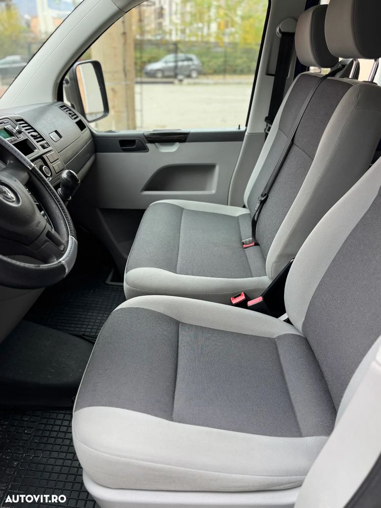 Volkswagen TRANSPORTER DOKA - 5