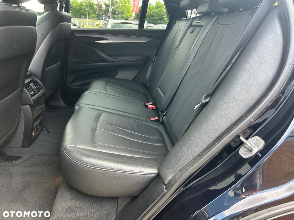 BMW X5 xDrive25d Sport-Aut - 19