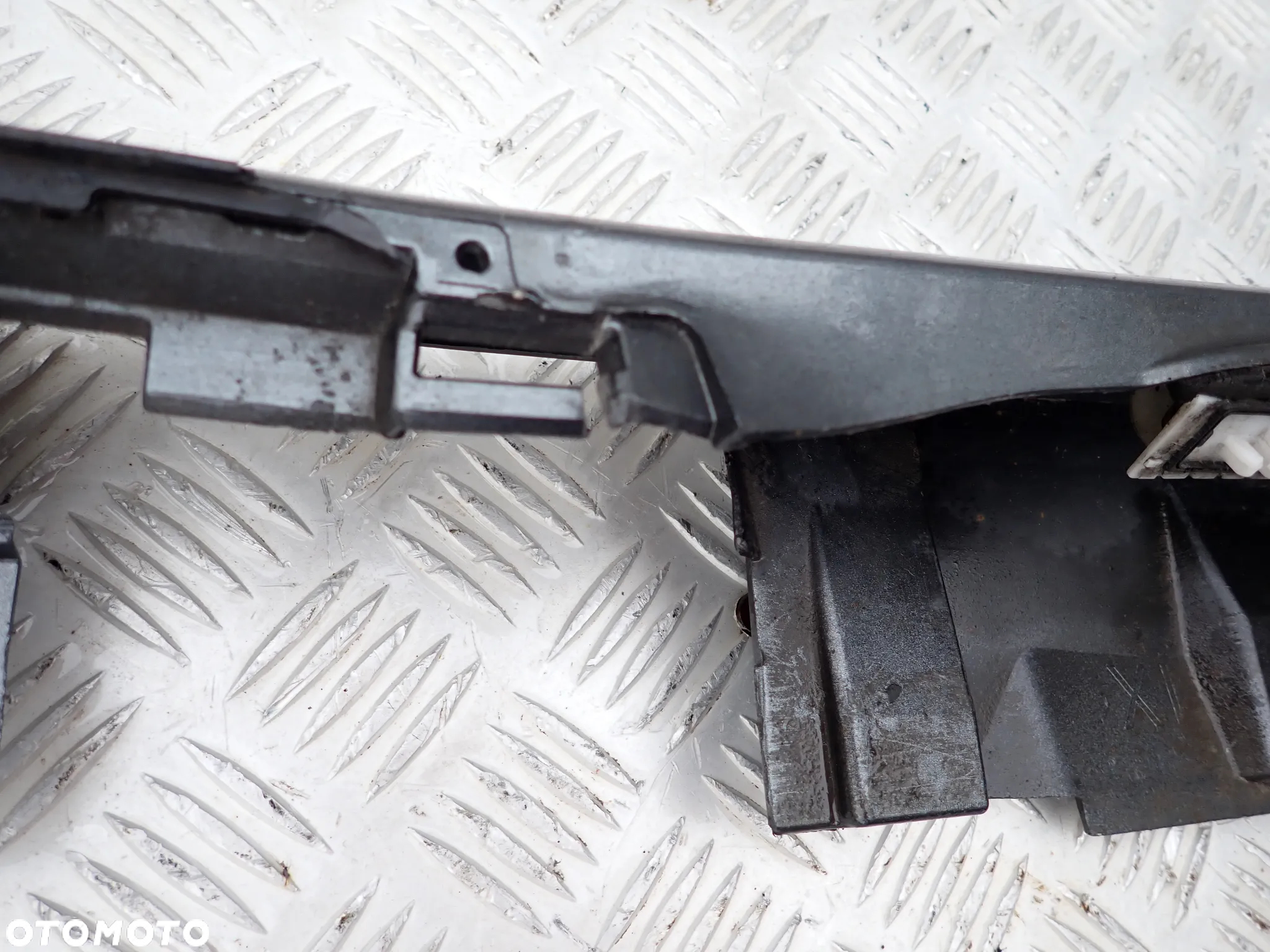 PRÓG LISTWA PROGOWA  PRAWA AUDI A7 4G  4G0853860H - 8