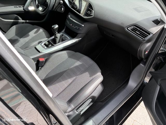 Peugeot 308 SW 1.5 BlueHDi Allure Pack - 22