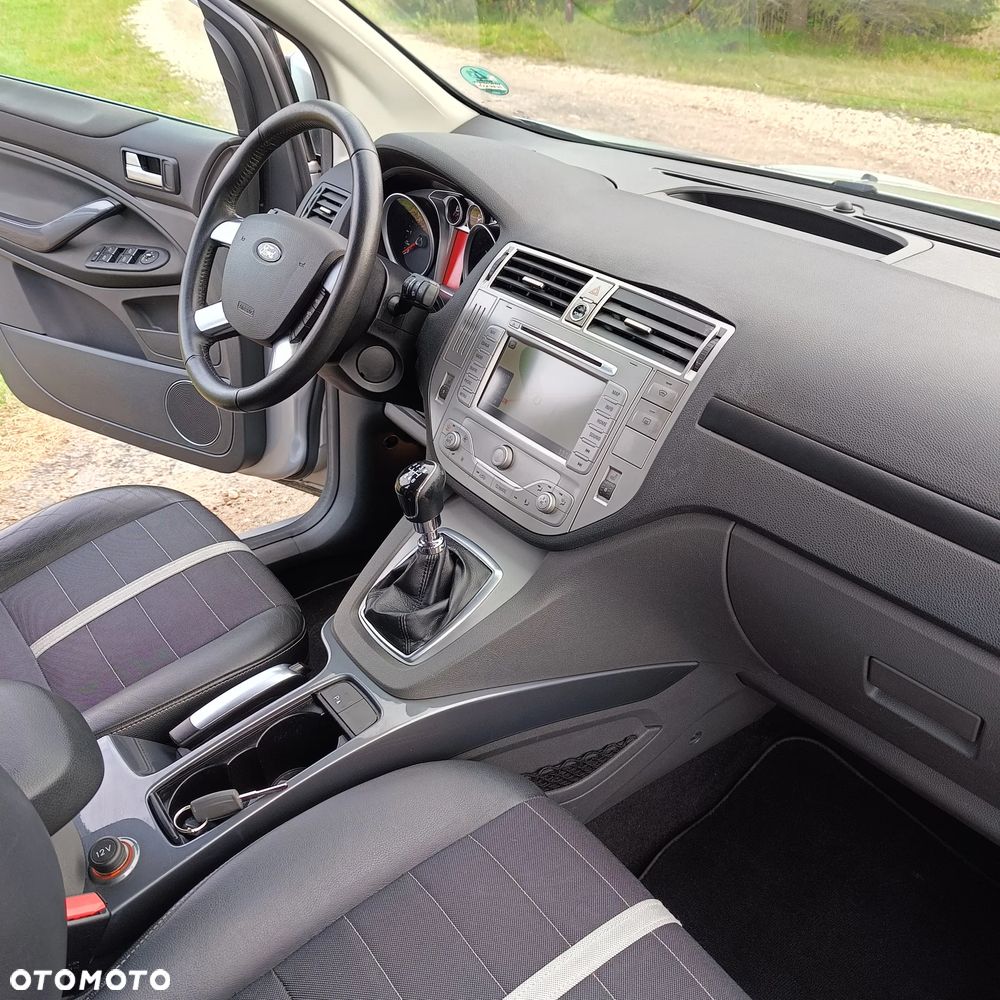 Ford Kuga 2.0 TDCi Individual - 17