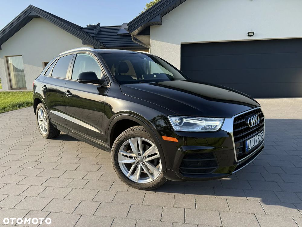 Audi Q3 - 1