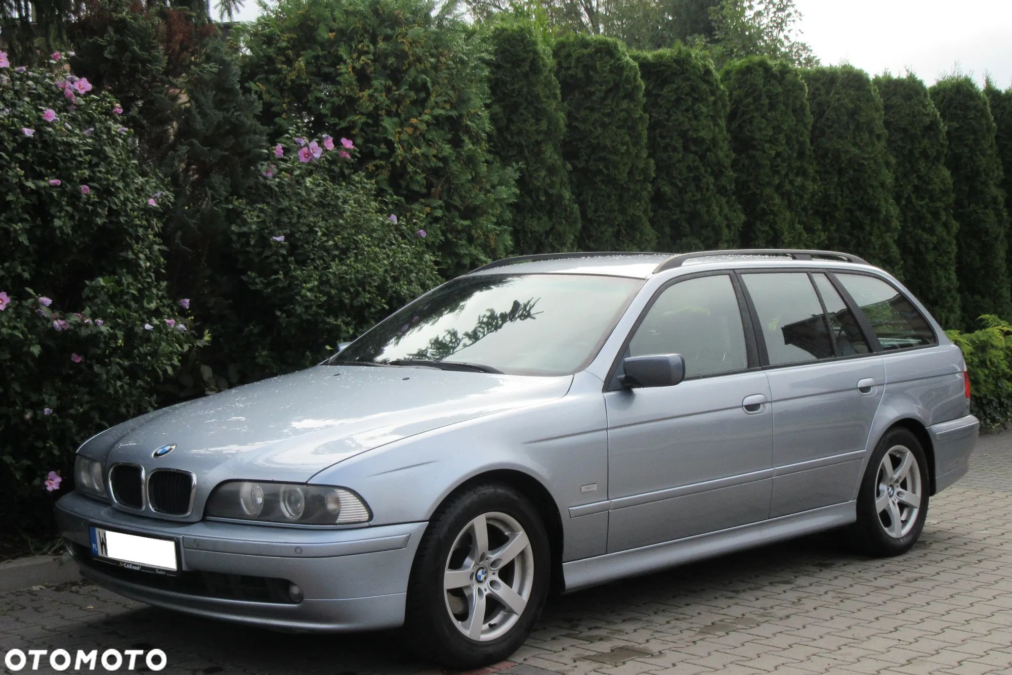 BMW Seria 5 520i Touring - 1