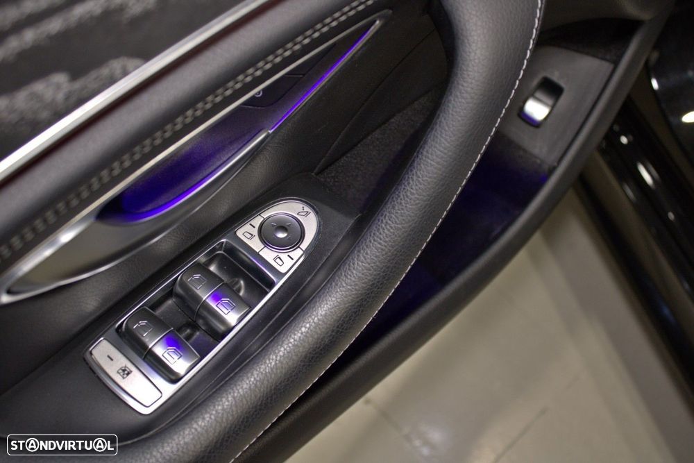 Mercedes-Benz CLS 220 d AMG Line - 19