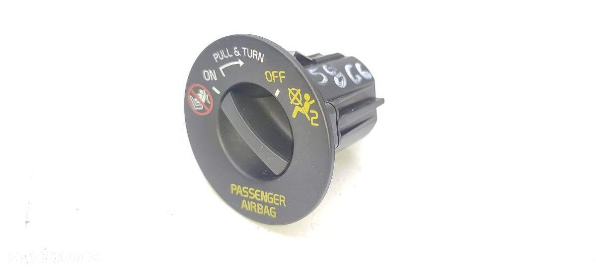 PRZEŁĄCZKIK WŁĄCZNIK AIRBAG PODUSZKI PASAŻERA VOLVO S90 II 31674767 - 2