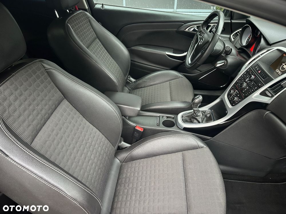 Opel Astra 1.4 Turbo - 17