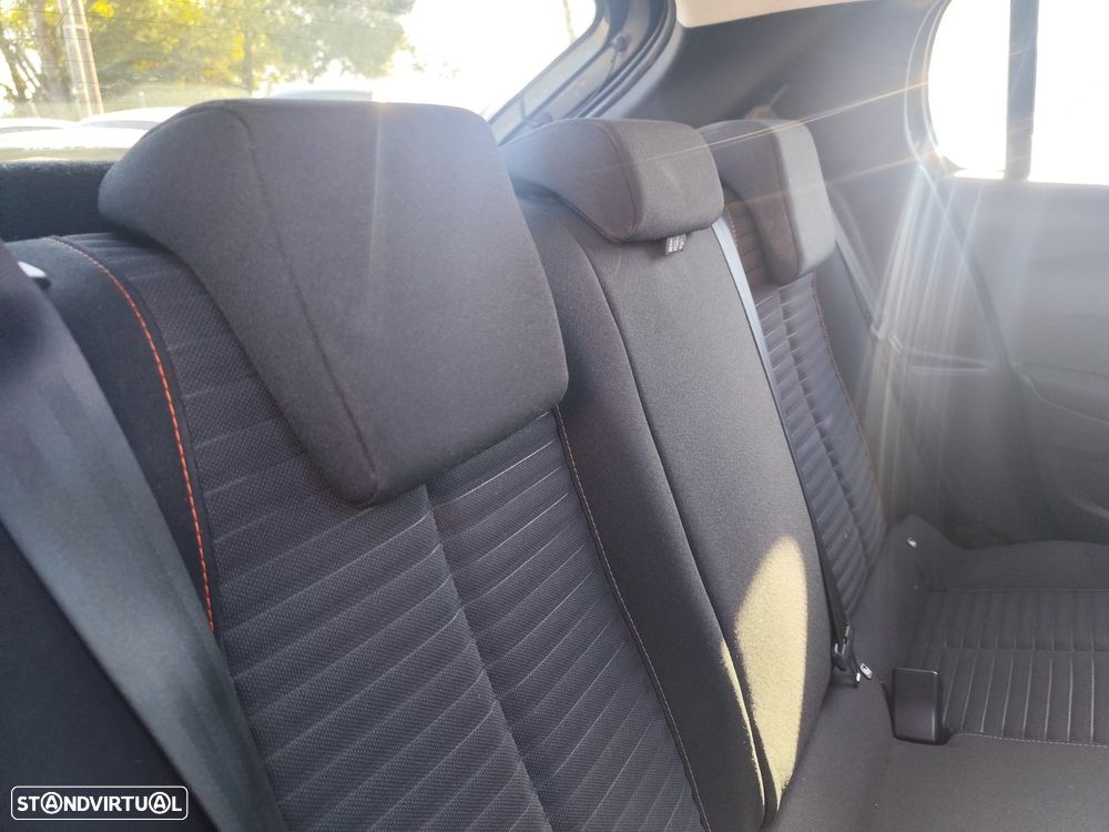 Peugeot 208 1.5 BlueHDi Allure Pack - 21