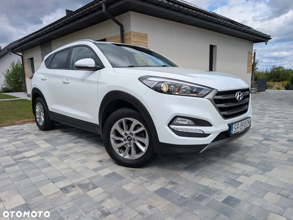 Hyundai Tucson 1.6 GDI BlueDrive Comfort 2WD - 16
