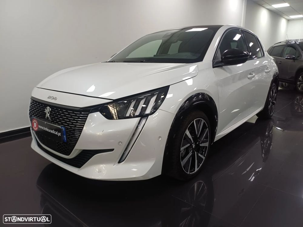 Peugeot 208 PureTech 130 EAT8 GT Pack - 2