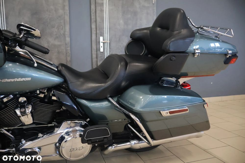 Harley-Davidson Touring Electra Glide - 16