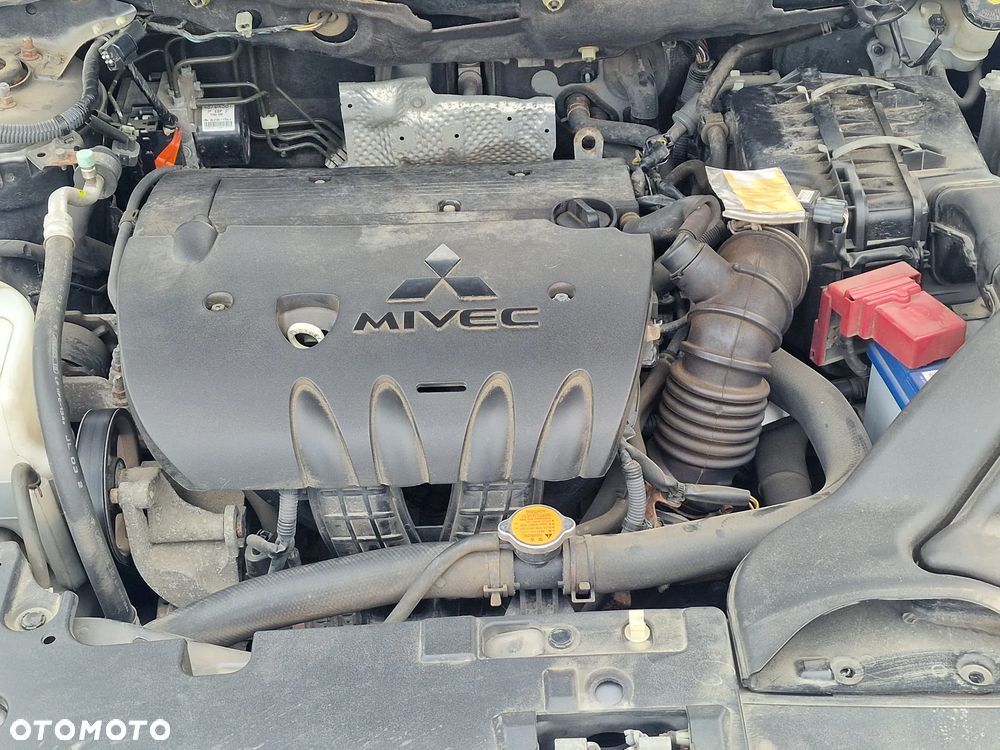 Mitsubishi Lancer 1.8 Invite - 16