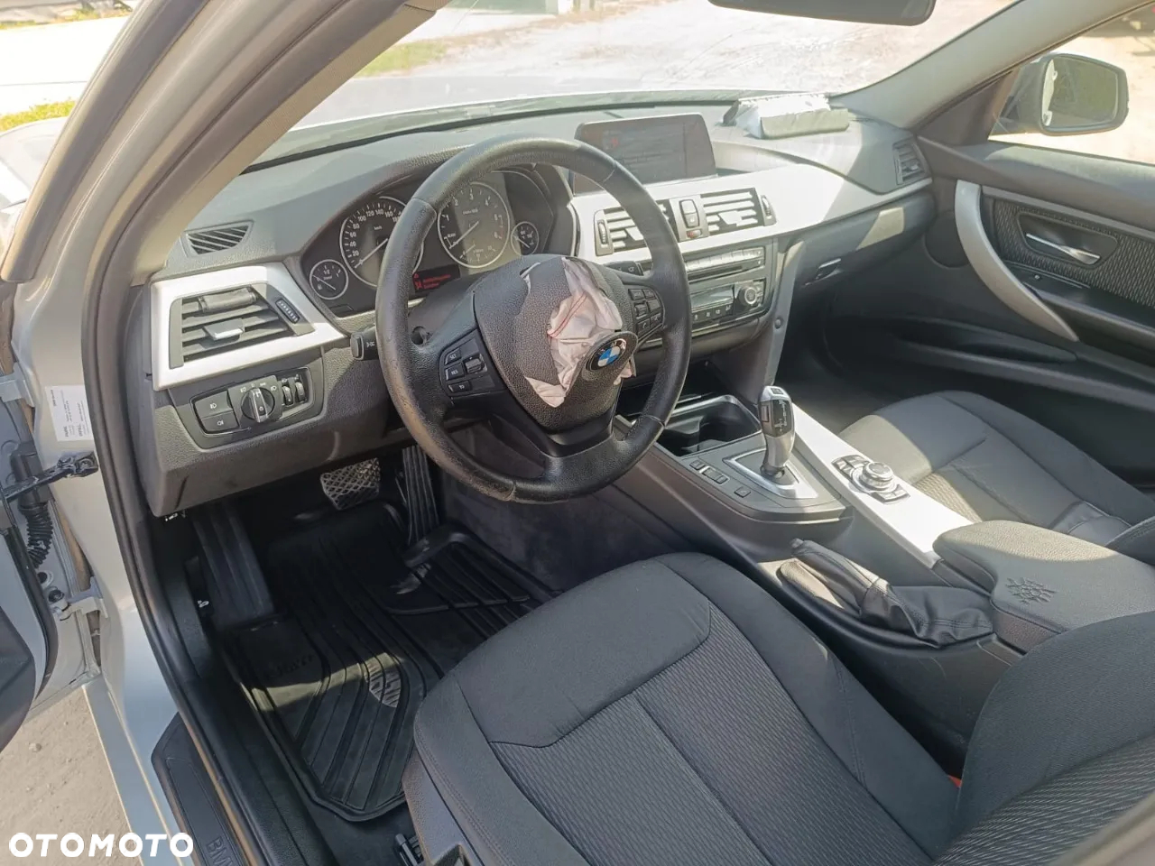 BMW Seria 3 - 12