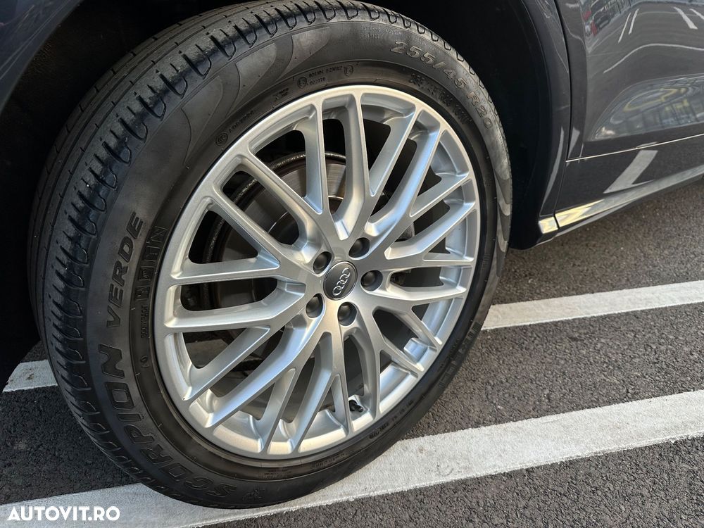 Audi Q5 2.0 40 TDI quattro S tronic Sport - 19