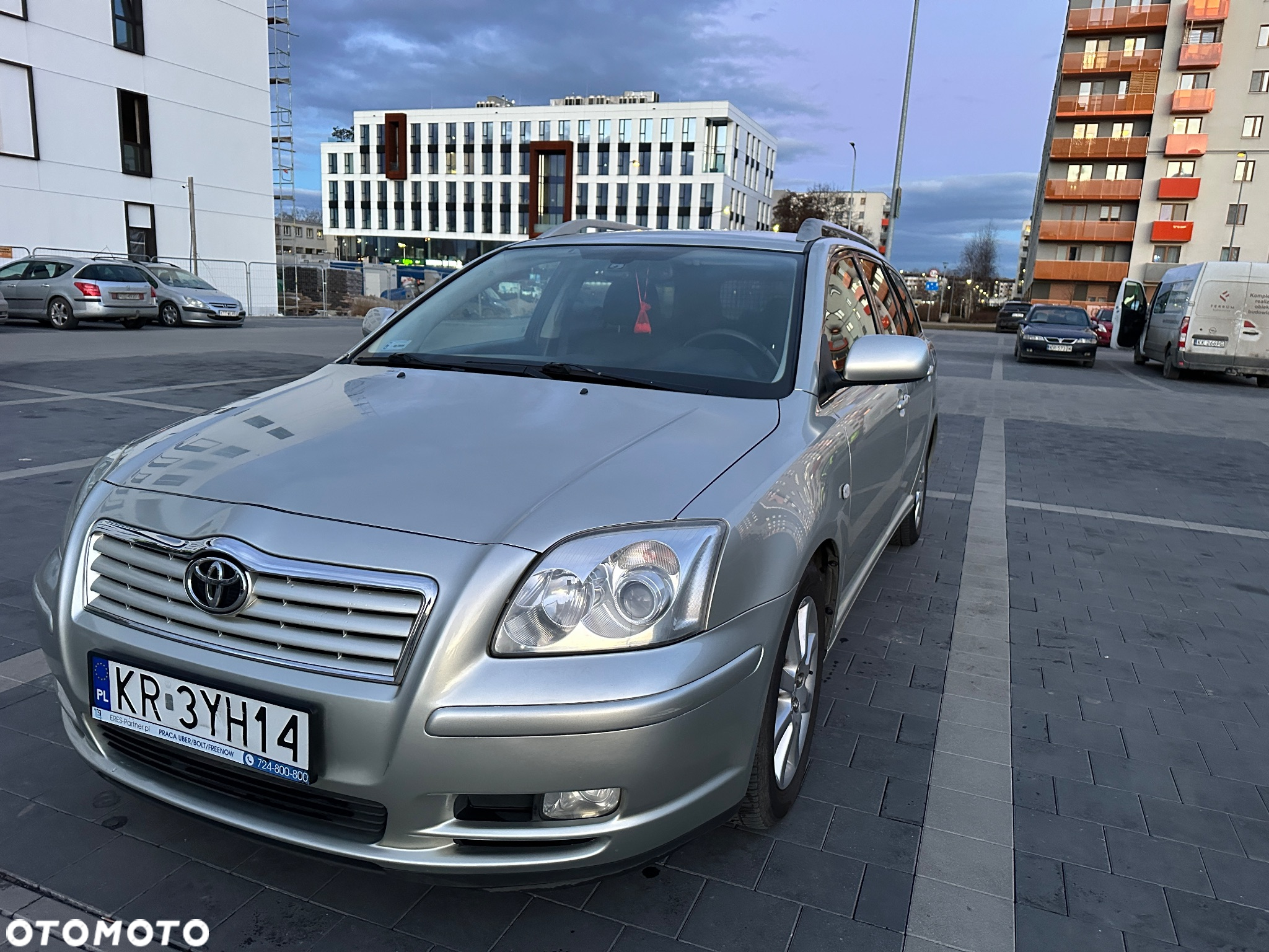 Toyota Avensis - 3