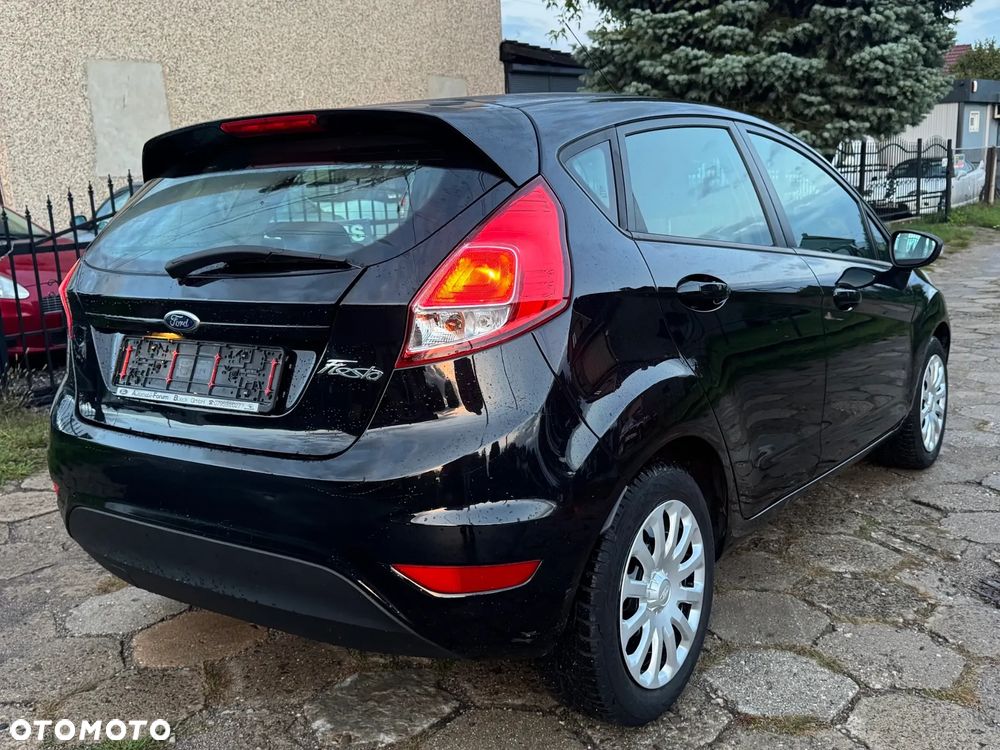 Ford Fiesta - 11
