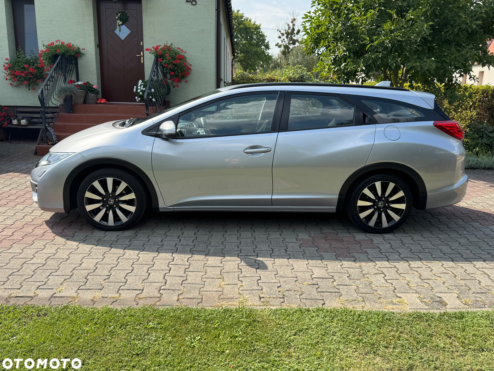 Honda Civic Tourer 1.8 i-VTEC Elegance - 3
