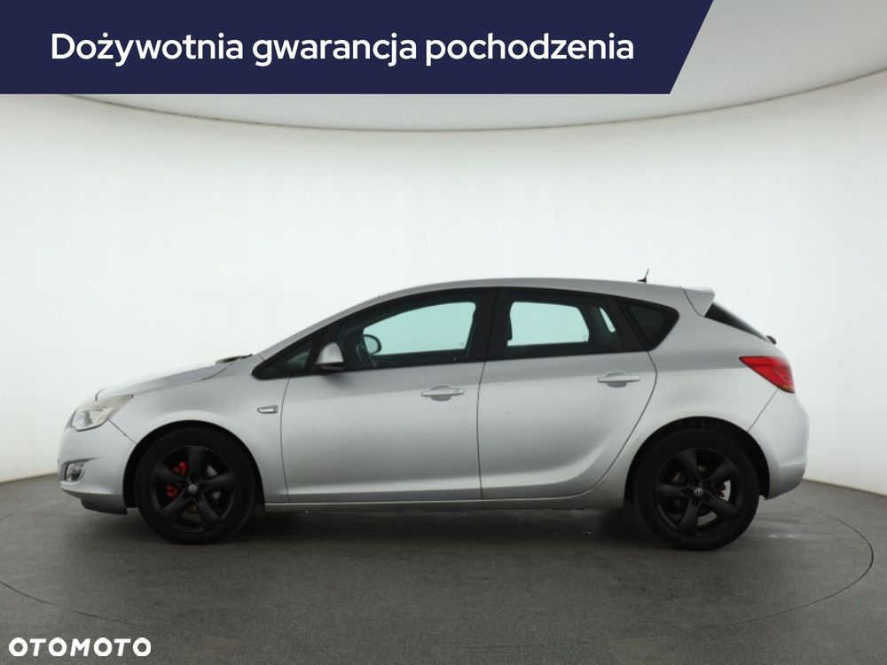 Opel Astra - 4