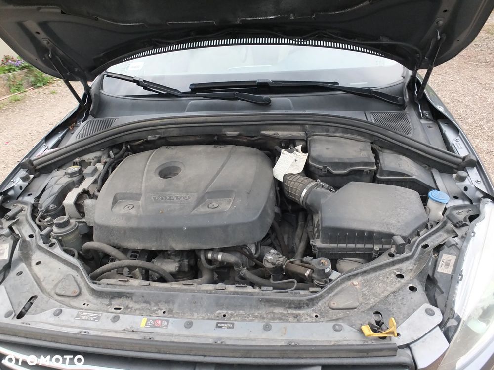 Volvo XC 60 T6 AWD Geartronic Summum - 27