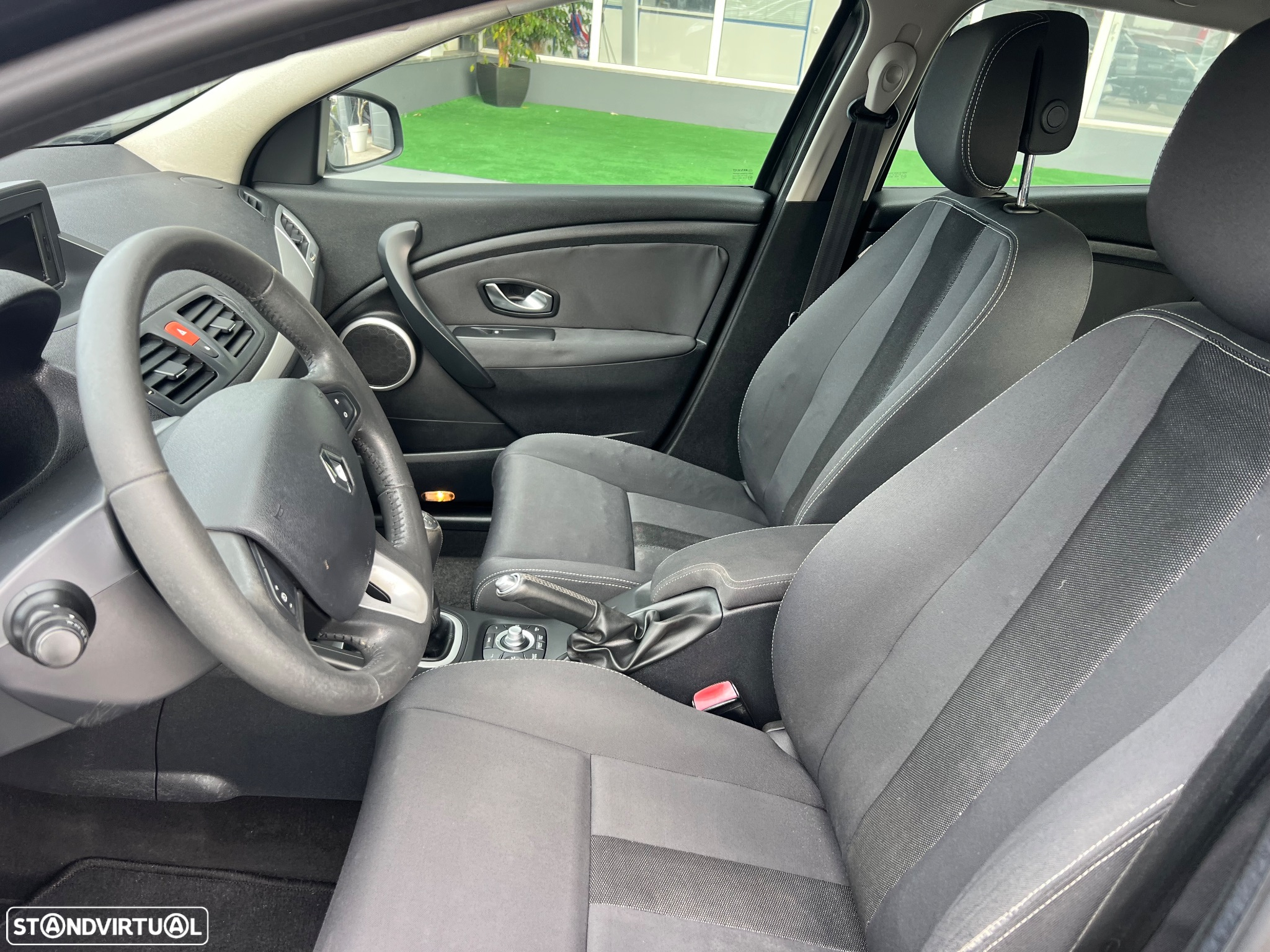Renault Mégane 1.5 dCi Dynamique - 16