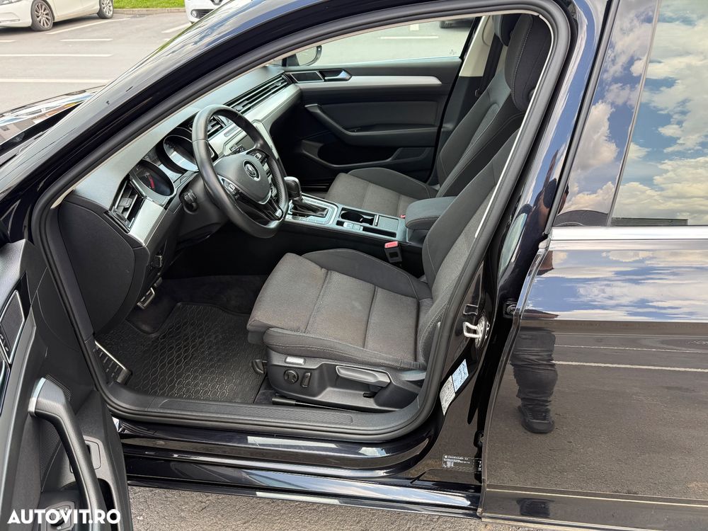 Volkswagen Passat - 8