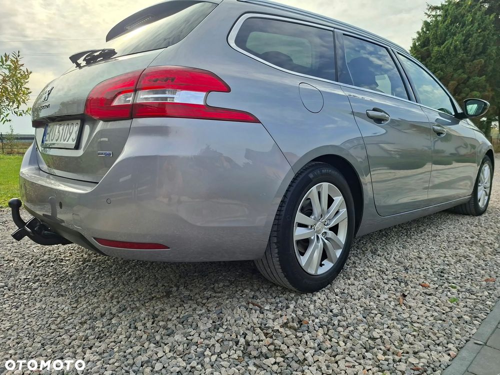 Peugeot 308 - 30
