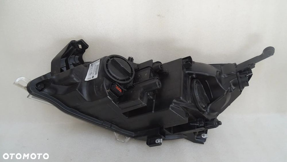 OPEL ASTRA J, IV - lampa przednia prawa - 9