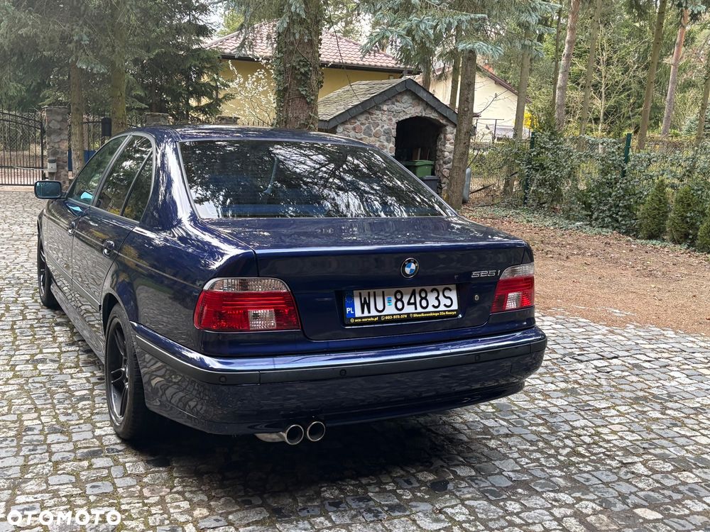 BMW Seria 5 540i - 10