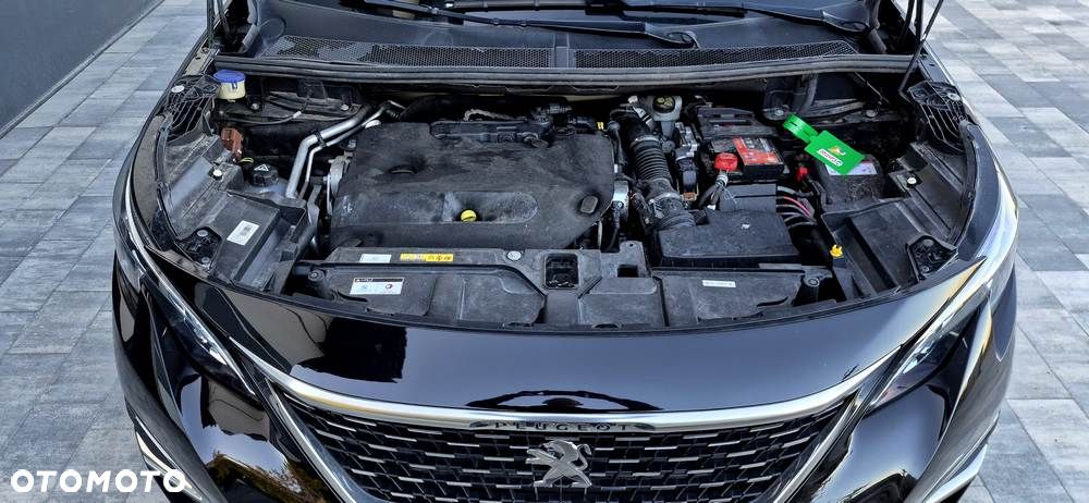 Peugeot 5008 BlueHDi 180 EAT8 GT - 26