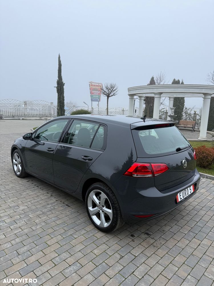 Volkswagen Golf 1.2 TSI BlueMotion Technology Lounge - 4