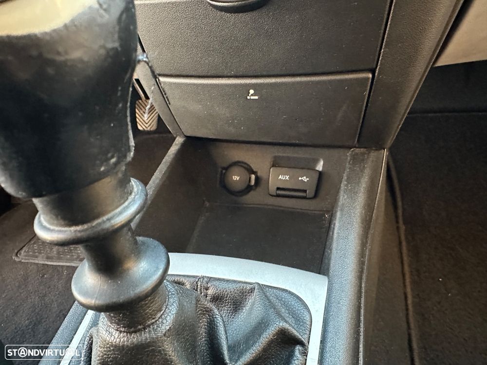 Kia Ceed SW 1.6 CRDi TX - 21