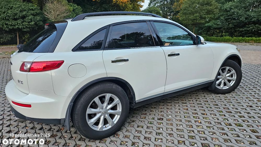 Infiniti FX FX35 - 9