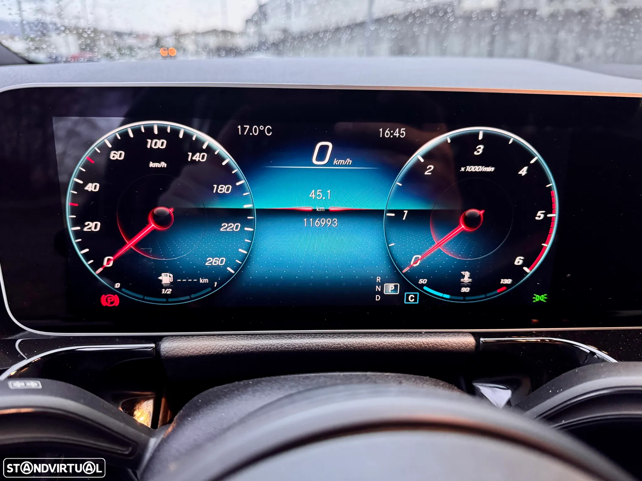 Mercedes-Benz GLA 200 d Style - 24