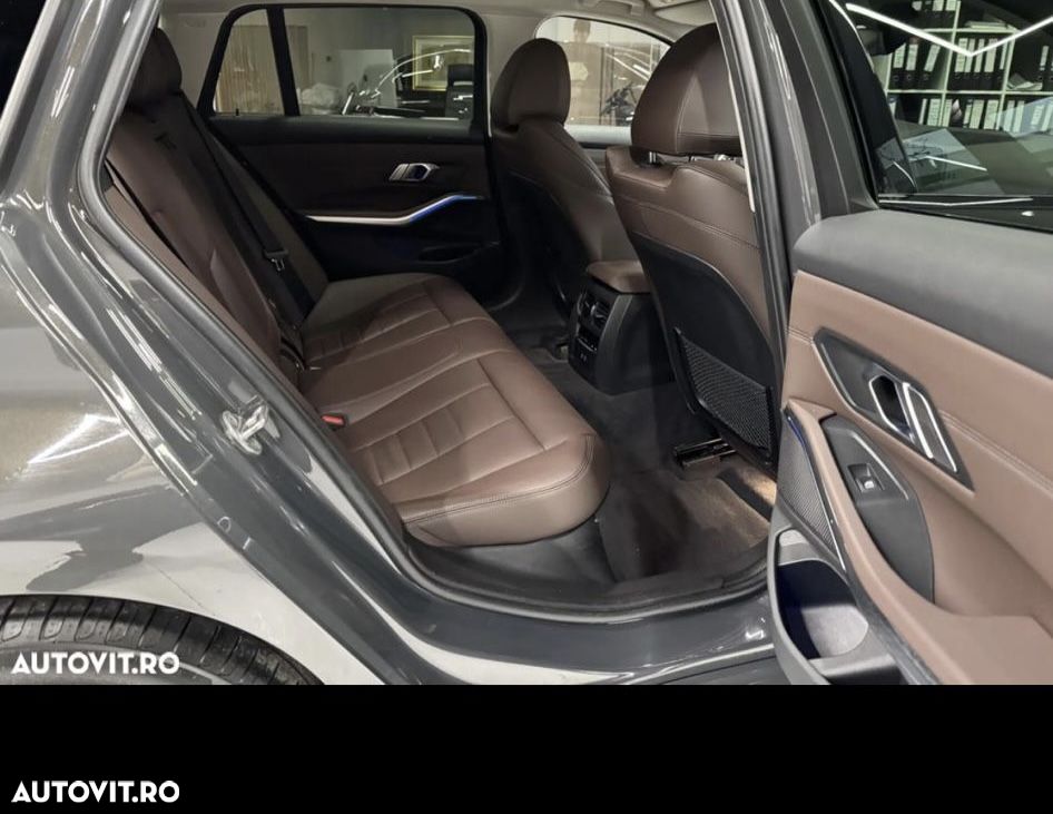 BMW Seria 3 320d xDrive AT MHEV - 9