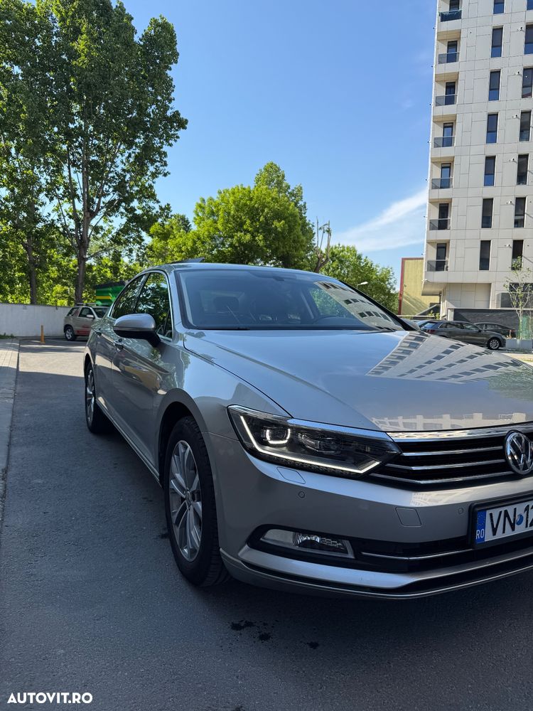 Volkswagen Passat 2.0 TDI DSG Comfortline - 5