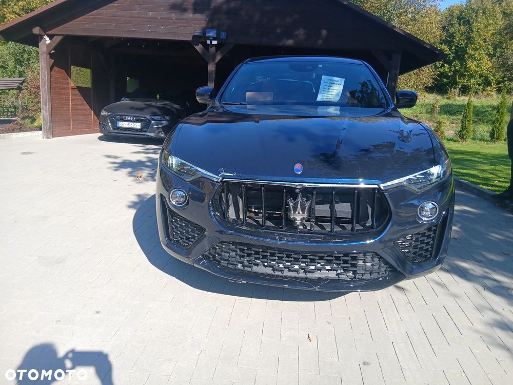 Maserati Levante Q4 GranSport - 38