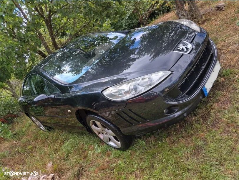 Peugeot 407 Coupé 2.7 HDi V6 - 1