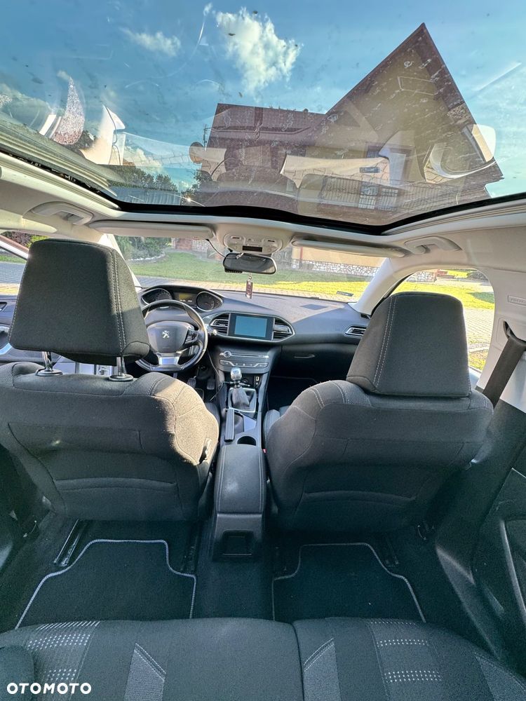 Peugeot 308 1.6 BlueHDi Allure S&S - 10
